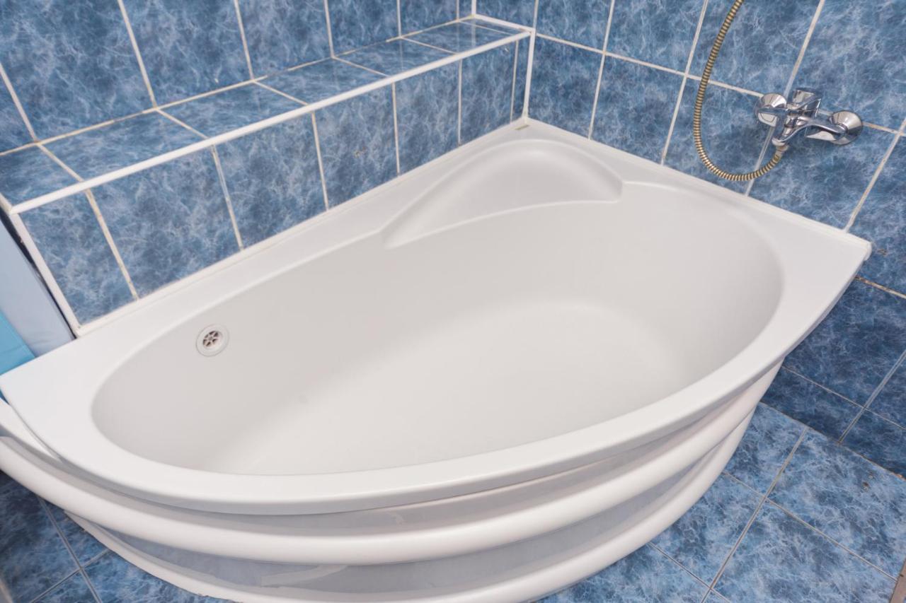 אודסה Apartment Zhukovskogo 17 מראה חיצוני תמונה
